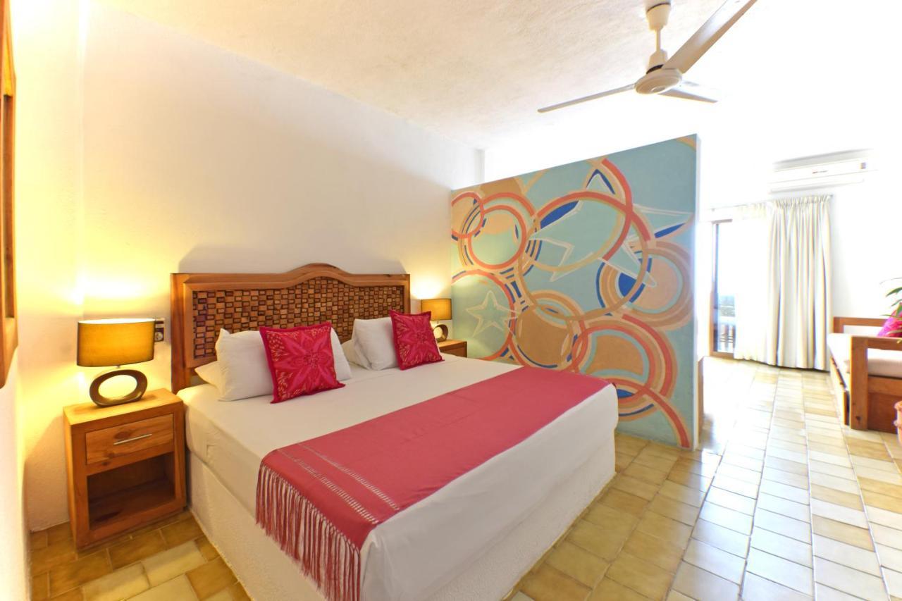 Emperador Vallarta Beachfront Hotel And Suites Puerto Vallarta Exterior foto