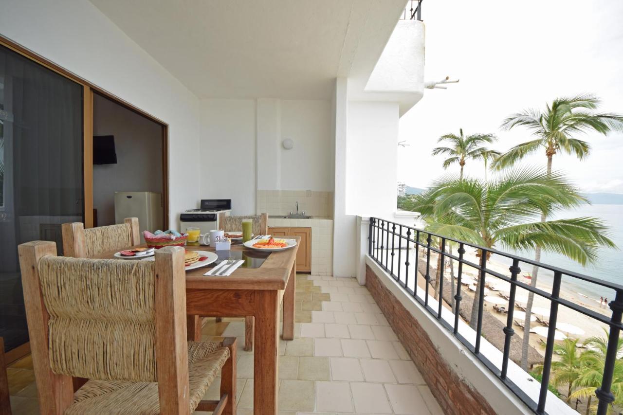 Emperador Vallarta Beachfront Hotel And Suites Puerto Vallarta Exterior foto